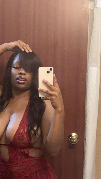 Mia, 25  female escort, Wichita Falls